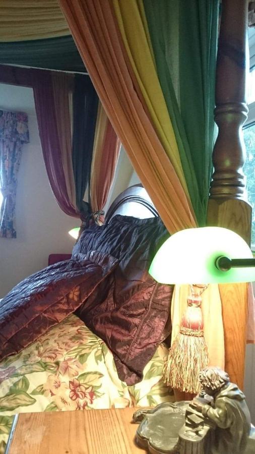 Shiralee Bed & Breakfast